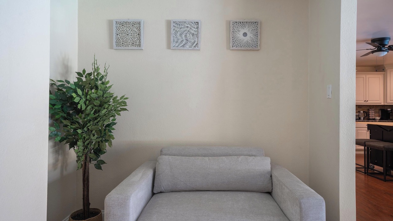 Photo of Livingroom in Bakersfield