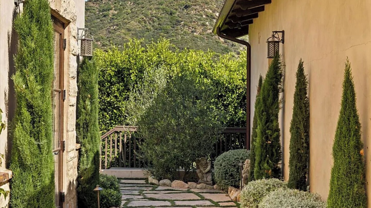 Photo of Outdoor in Toro Canyon