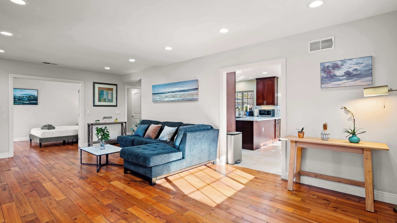 Photo of Livingroom in Glendora