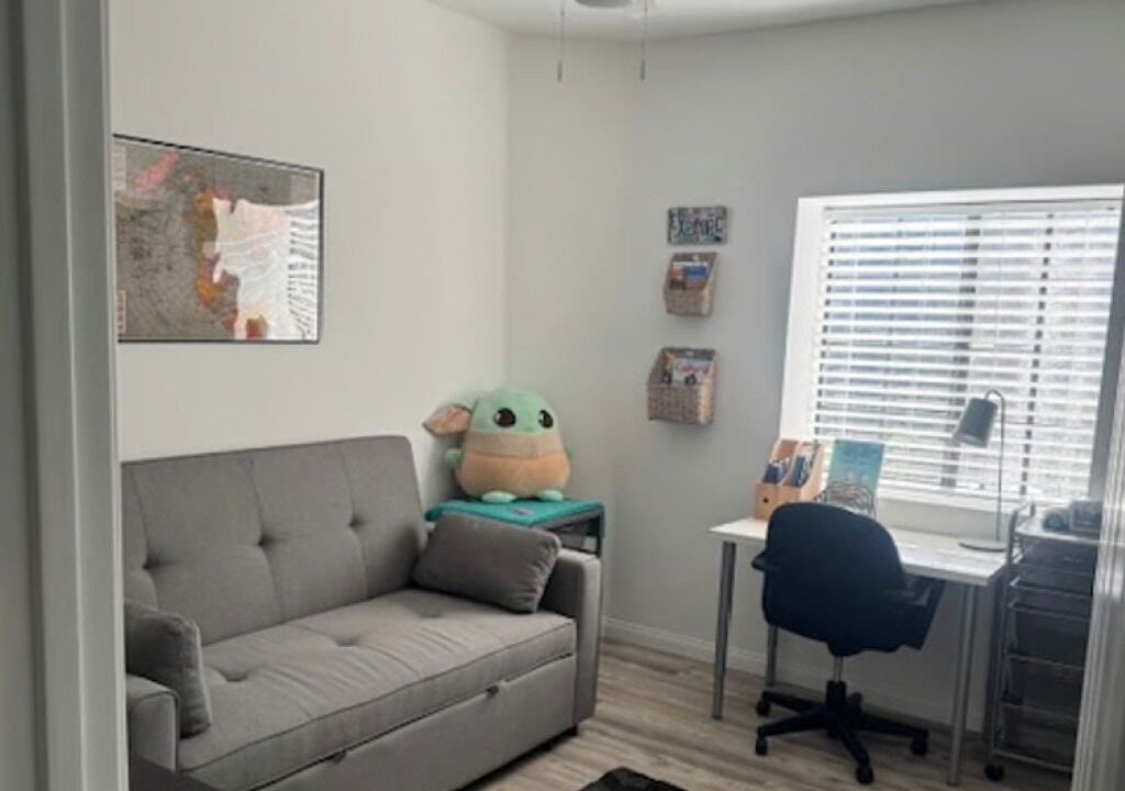 Photo of Livingroom in Cowan Heights