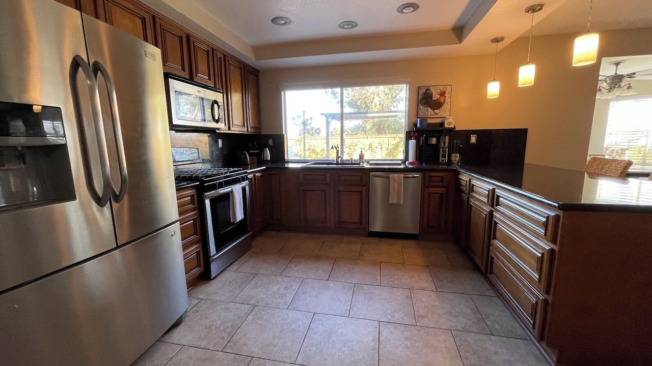 Photo of Kitchen in Corona