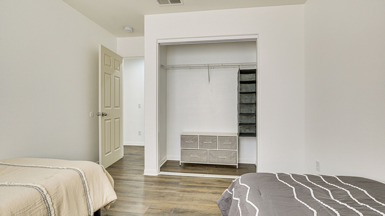 Photo of Bedroom in Victorville