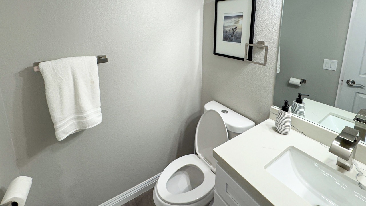 Photo of Bathroom in Southridge Village