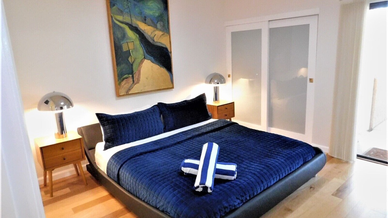 Photo of Bedroom in Araby