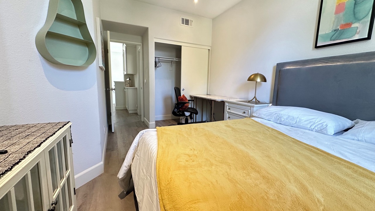 Photo of Bedroom in Oak Creek