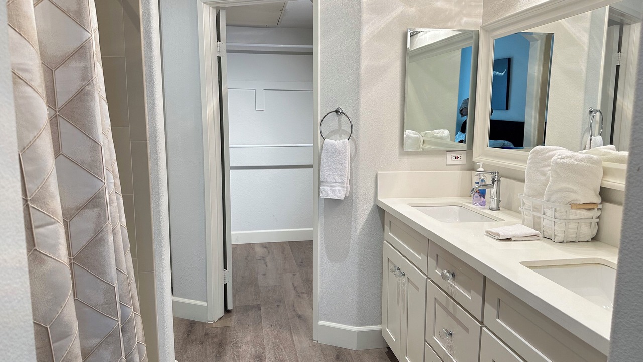 Photo of Bathroom in Oak Creek