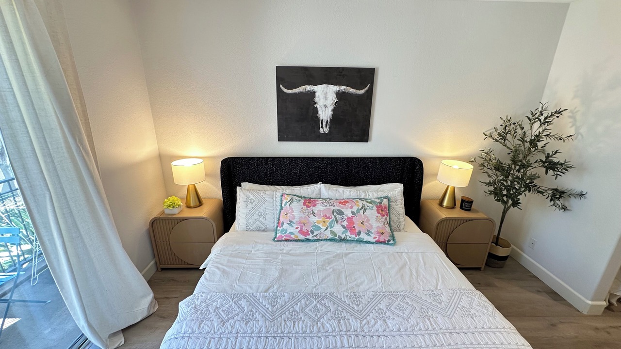 Photo of Bedroom in Oak Creek