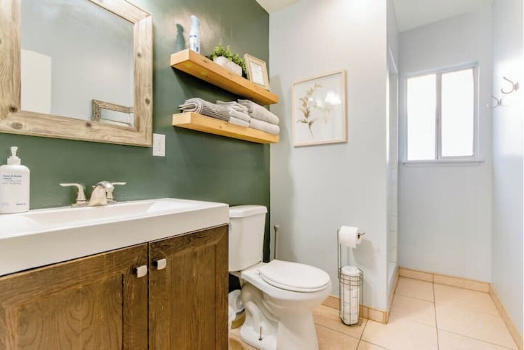 Photo of Bathroom in Sutter
