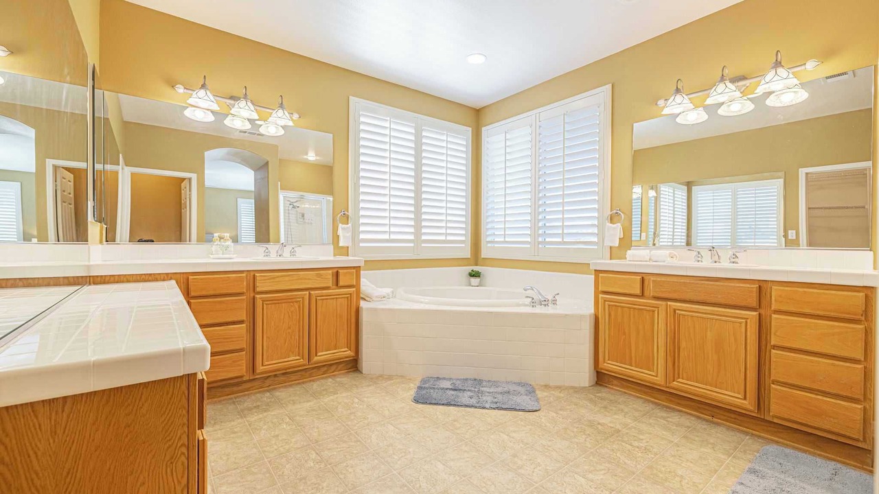 Photo of Bathroom in Palmdale
