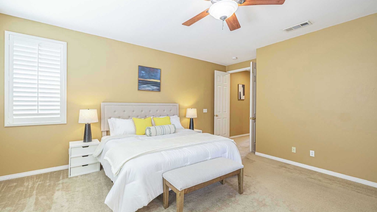 Photo of Bedroom in Palmdale
