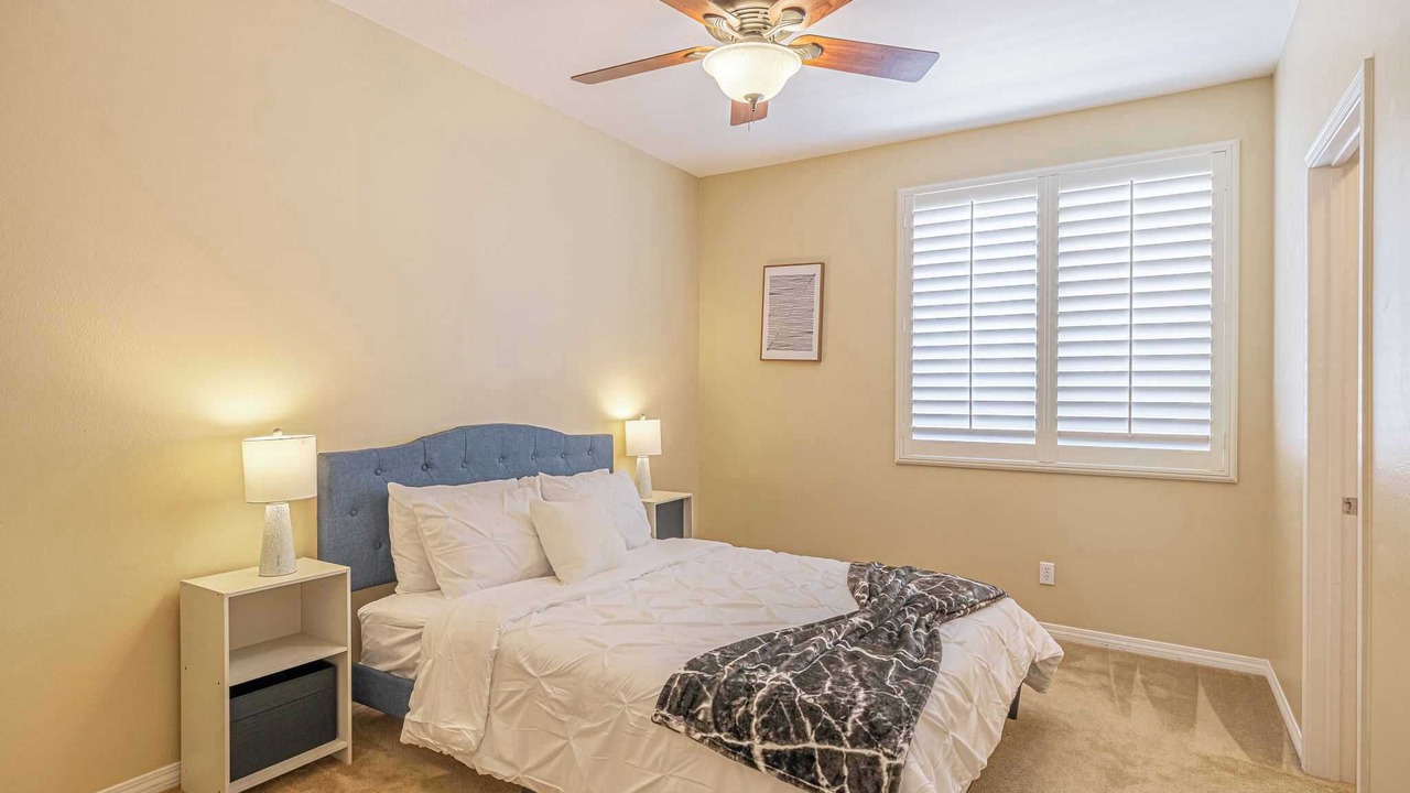 Photo of Bedroom in Palmdale