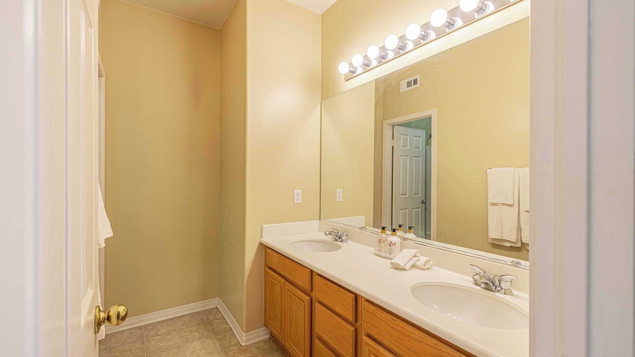 Photo of Bathroom in Palmdale