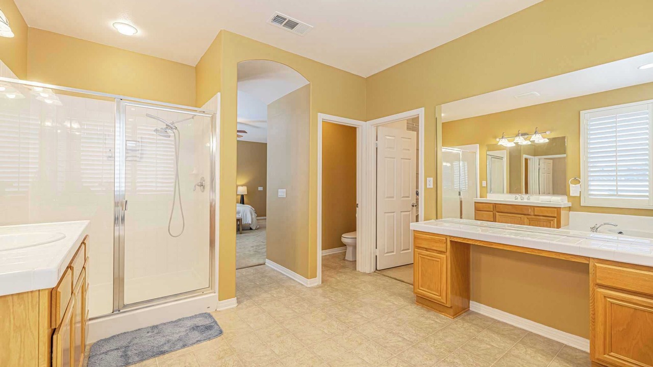 Photo of Bathroom in Palmdale