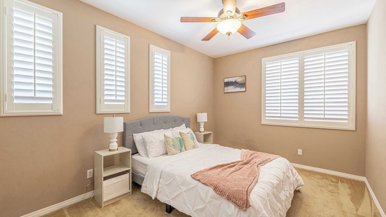 Photo of Bedroom in Palmdale