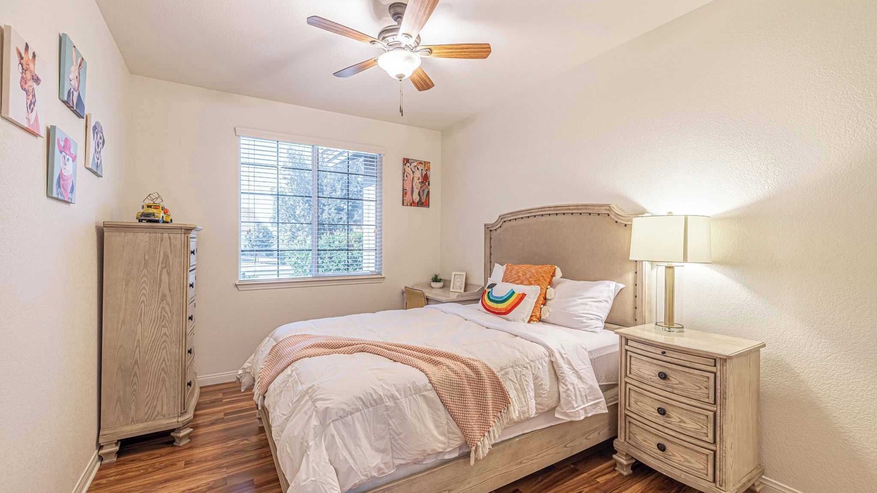 Photo of Bedroom in Palmdale