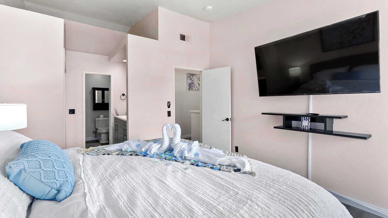Photo of Bedroom in Trabuco Canyon