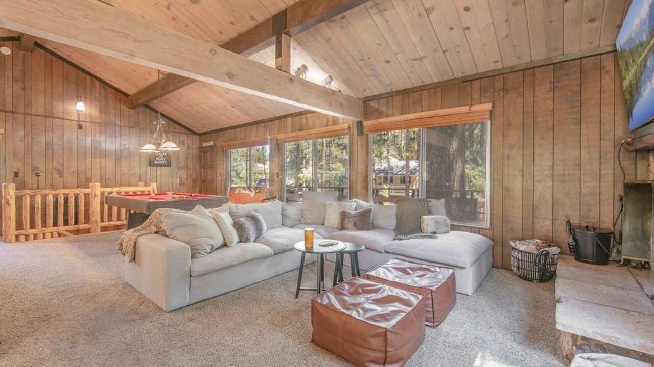 Photo of Livingroom in Big Bear Lake