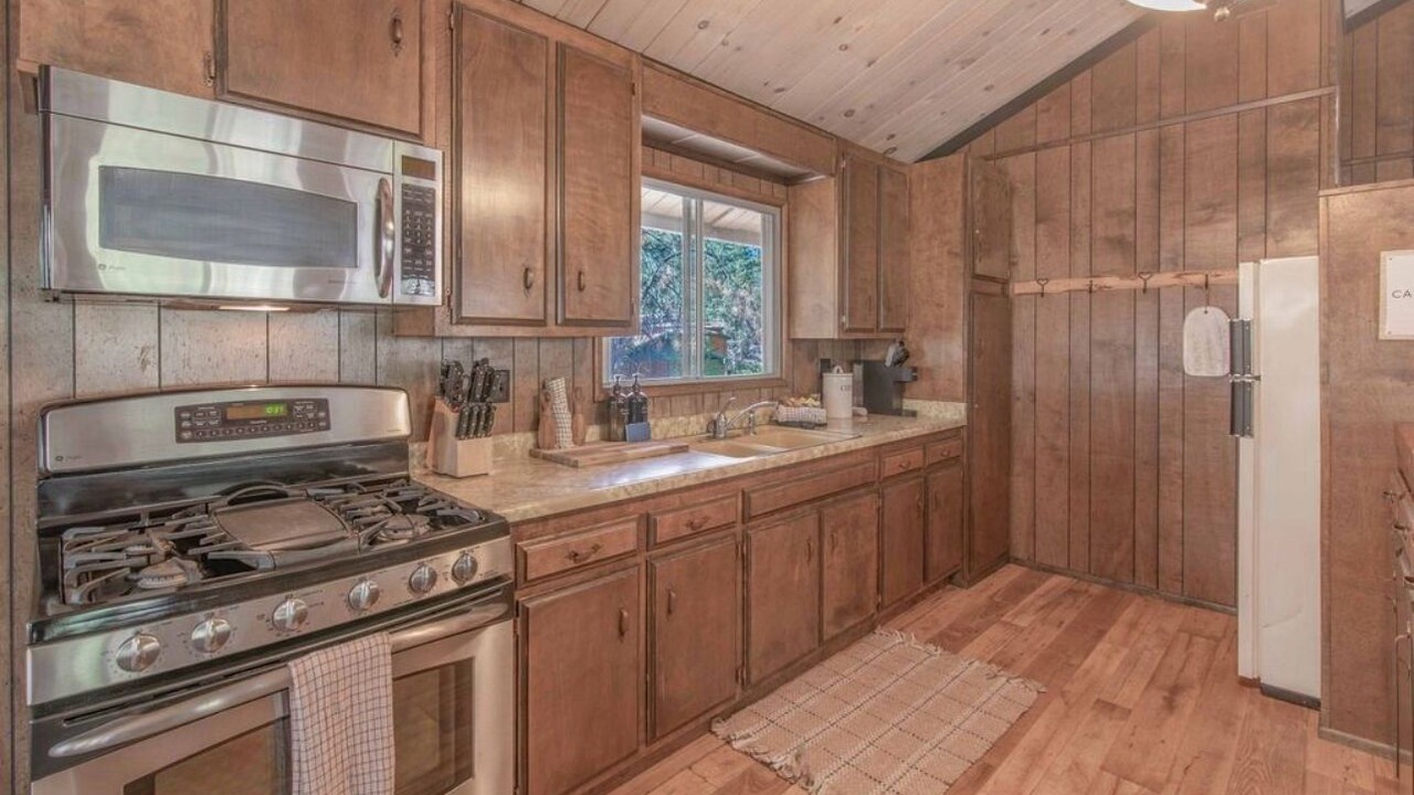 Photo of Kitchen in Big Bear Lake