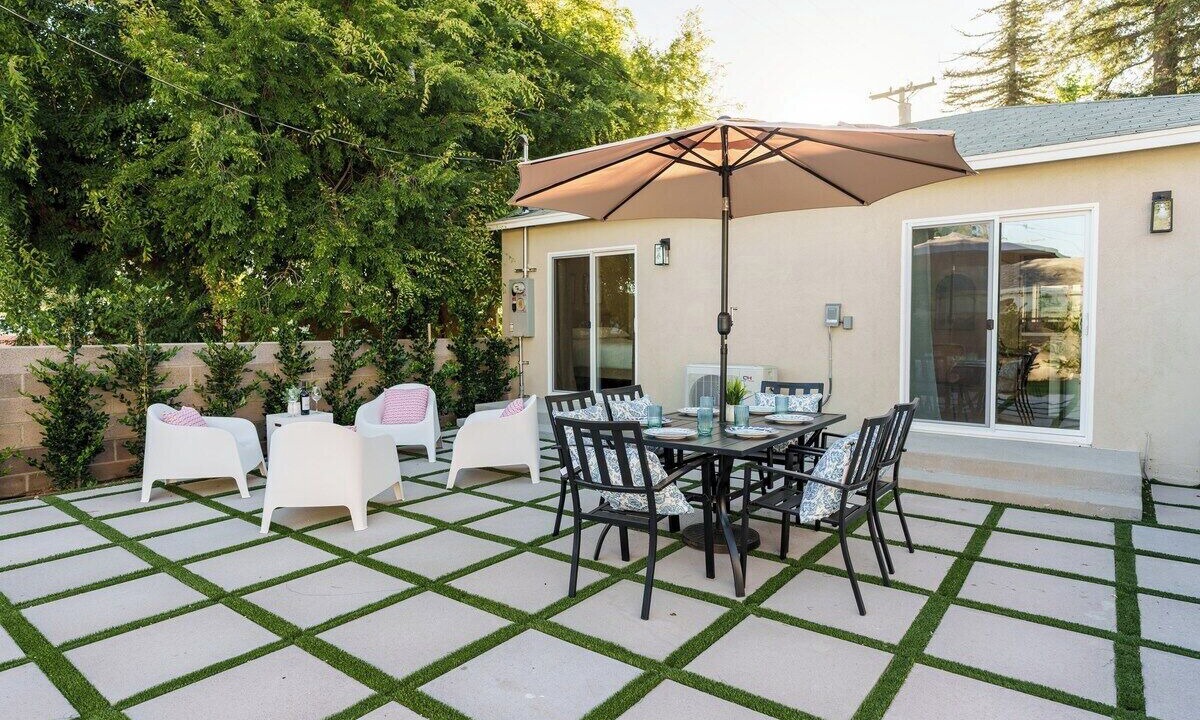 Photo of Outdoor in Crescenta Highlands