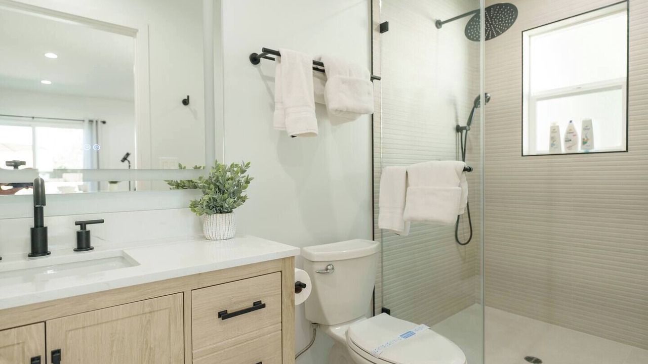 Photo of Bathroom in Crescenta Highlands
