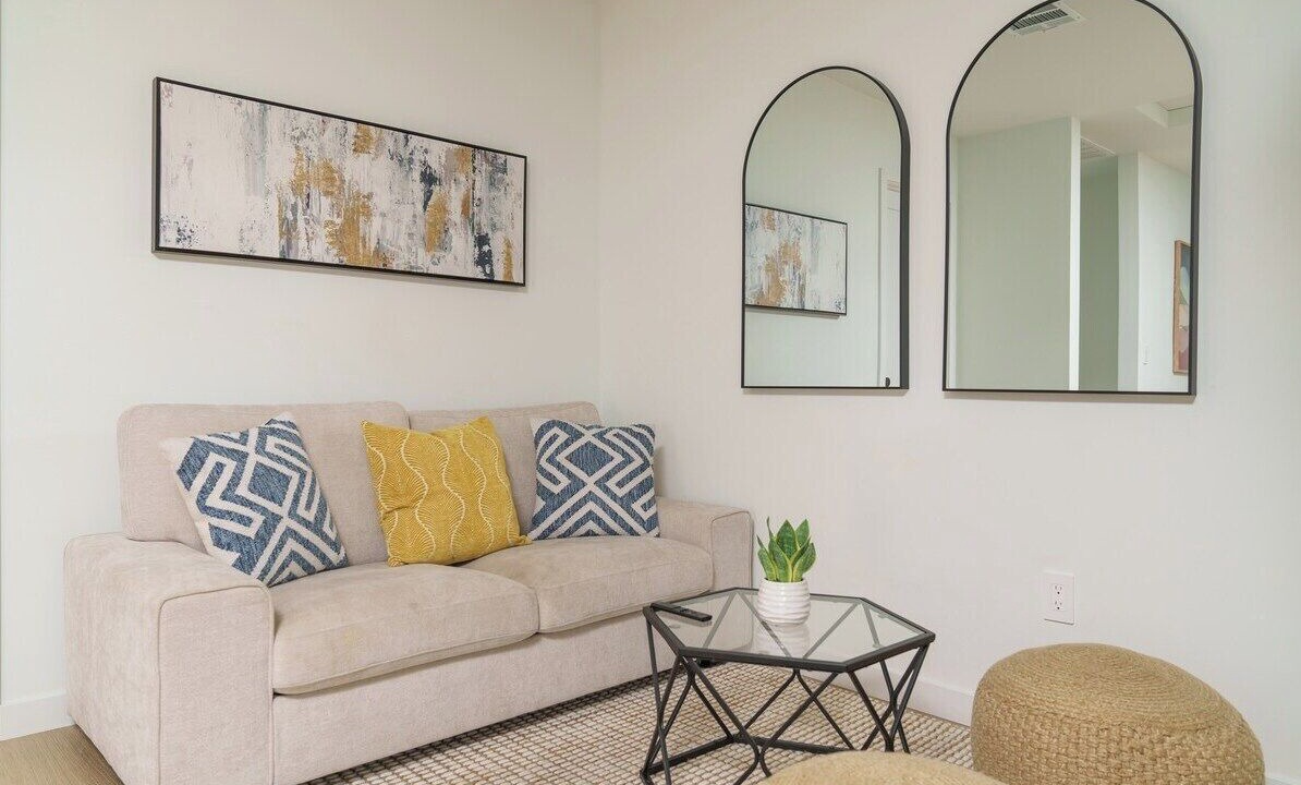 Photo of Livingroom in Crescenta Highlands