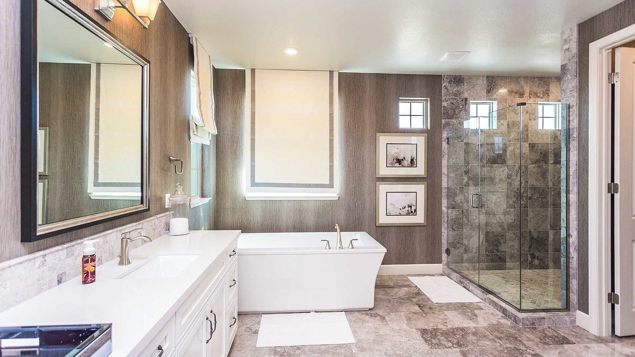 Photo of Bathroom in Portola Springs