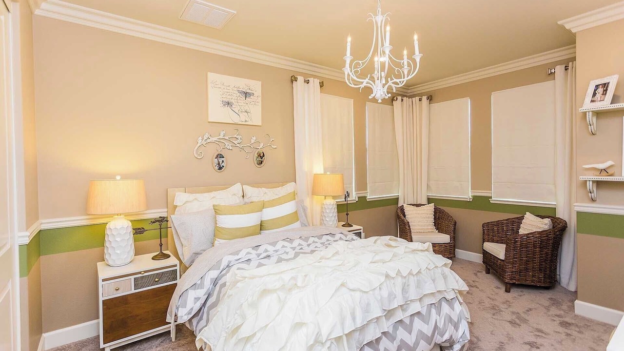 Photo of Bedroom in Portola Springs