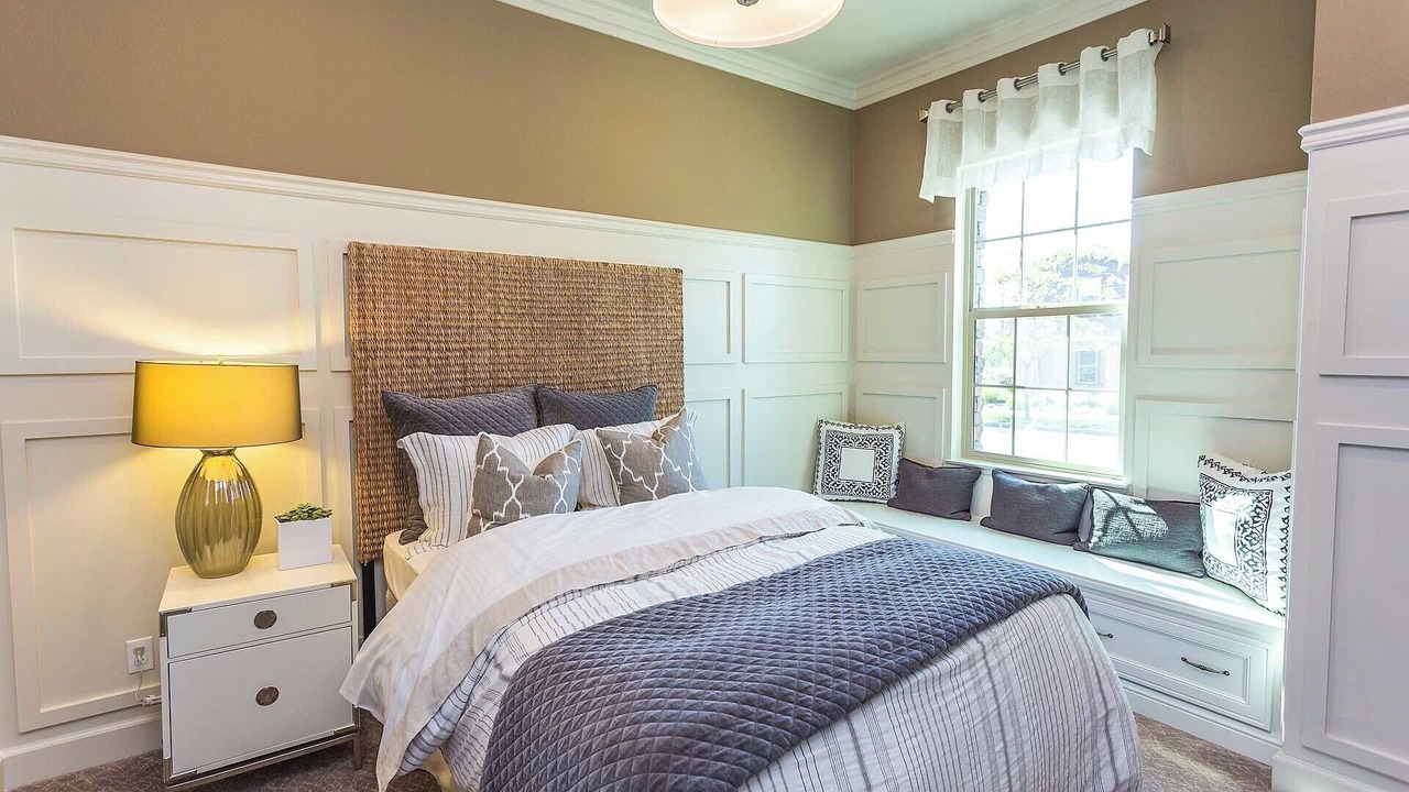 Photo of Bedroom in Portola Springs