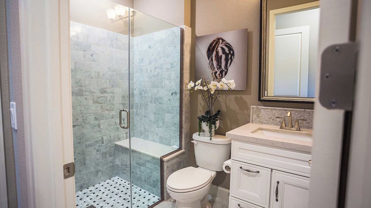 Photo of Bathroom in Portola Springs