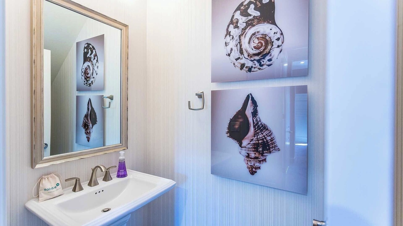 Photo of Bathroom in Portola Springs