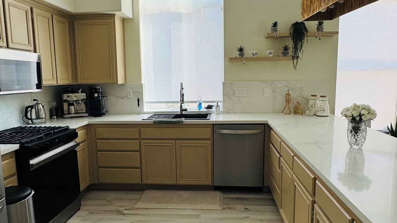 Photo of Kitchen in Corona