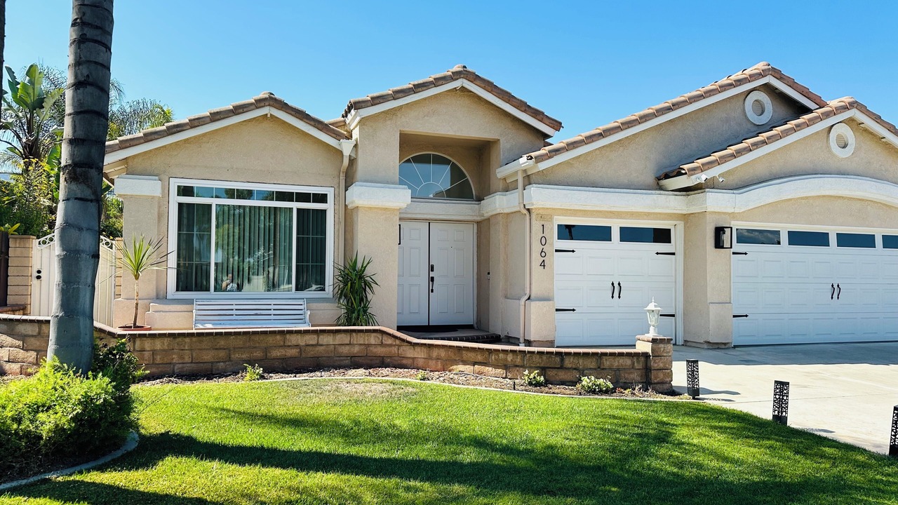 Photo of Outdoor in Corona