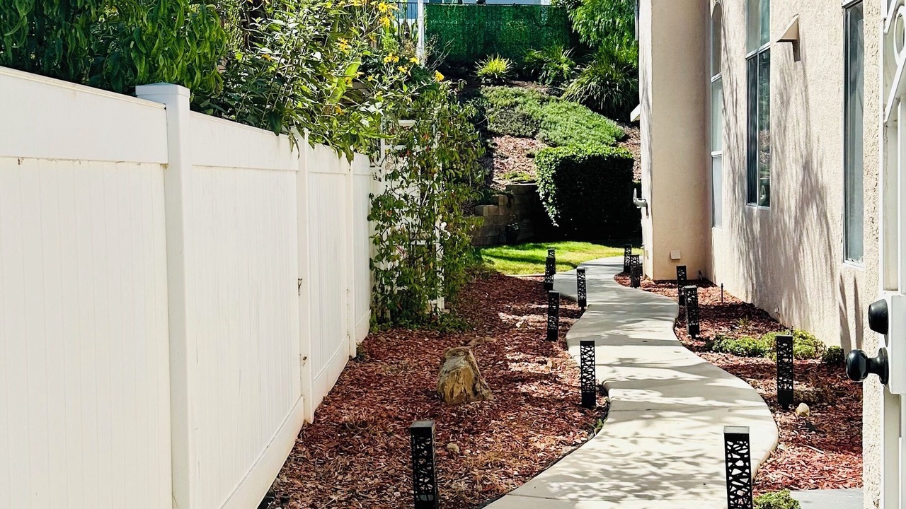 Photo of Outdoor in Corona