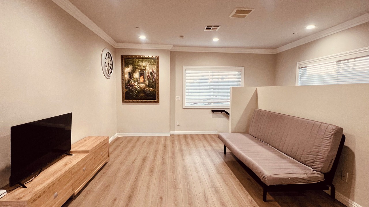 Photo of Livingroom in Hacienda Heights