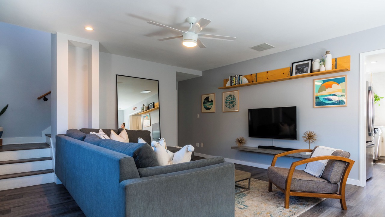 Photo of Livingroom in Belmont Heights