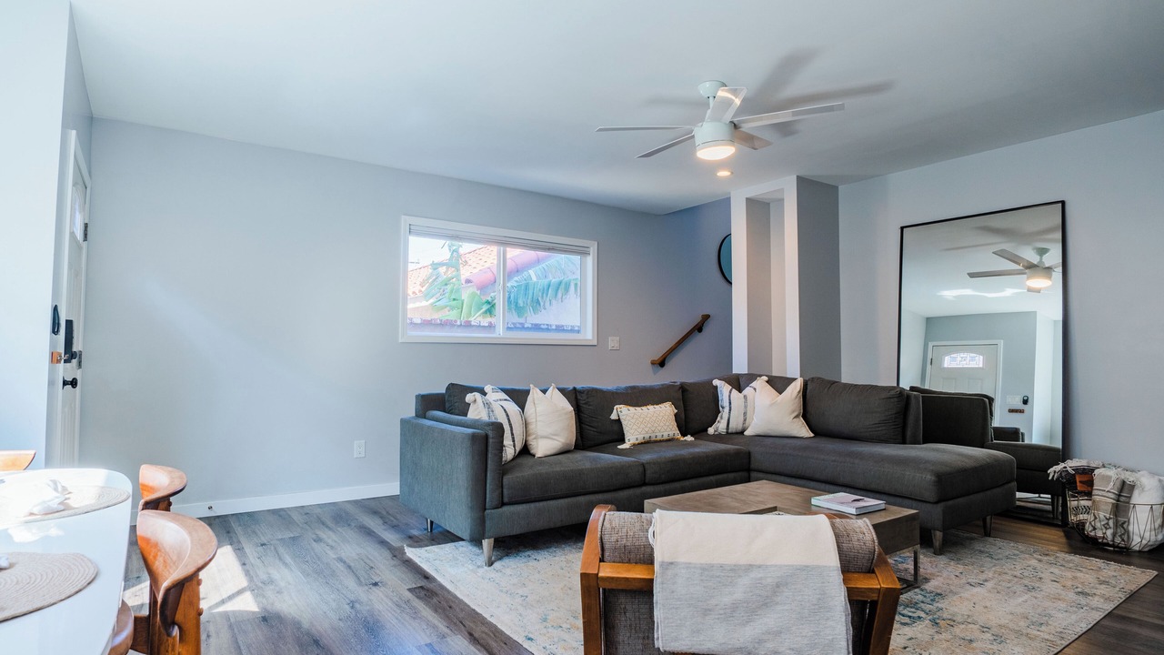 Photo of Livingroom in Belmont Heights