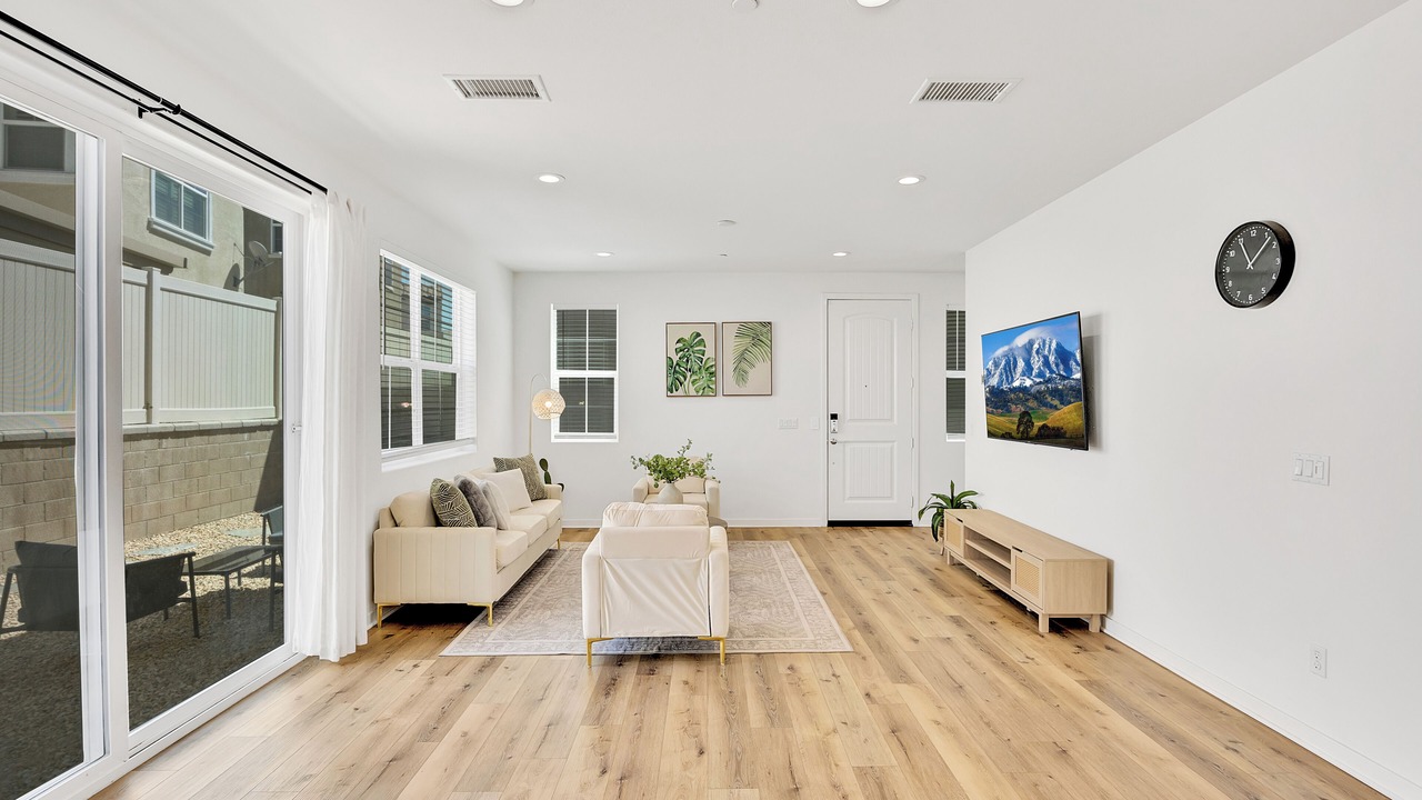 Photo of Livingroom in Chino Hills
