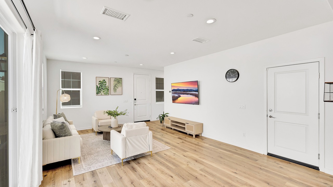 Photo of Livingroom in Chino Hills