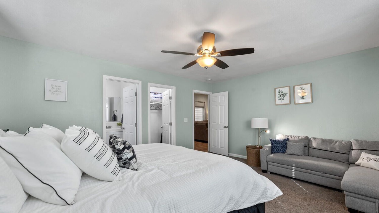 Photo of Bedroom in Springville