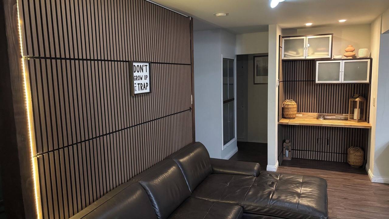 Photo of Livingroom in Chatsworth