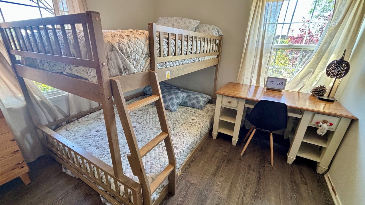 Photo of Bedroom in Chatsworth