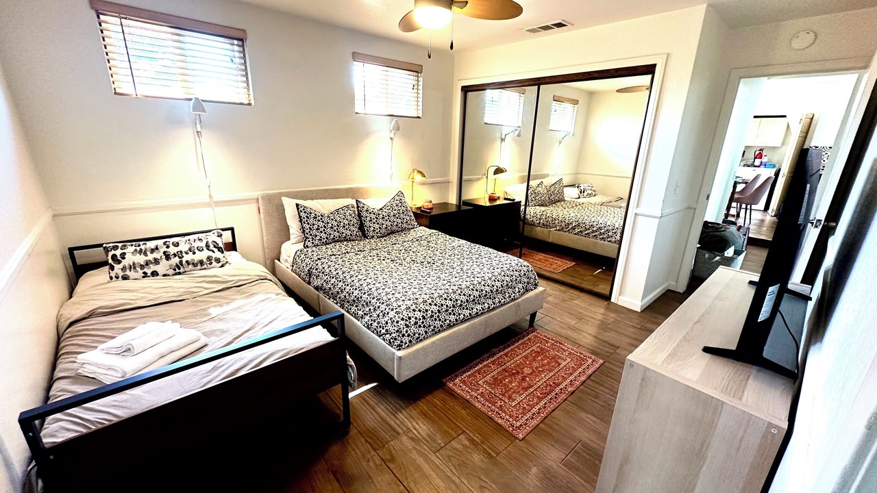 Photo of Bedroom in Sunland-Tujunga