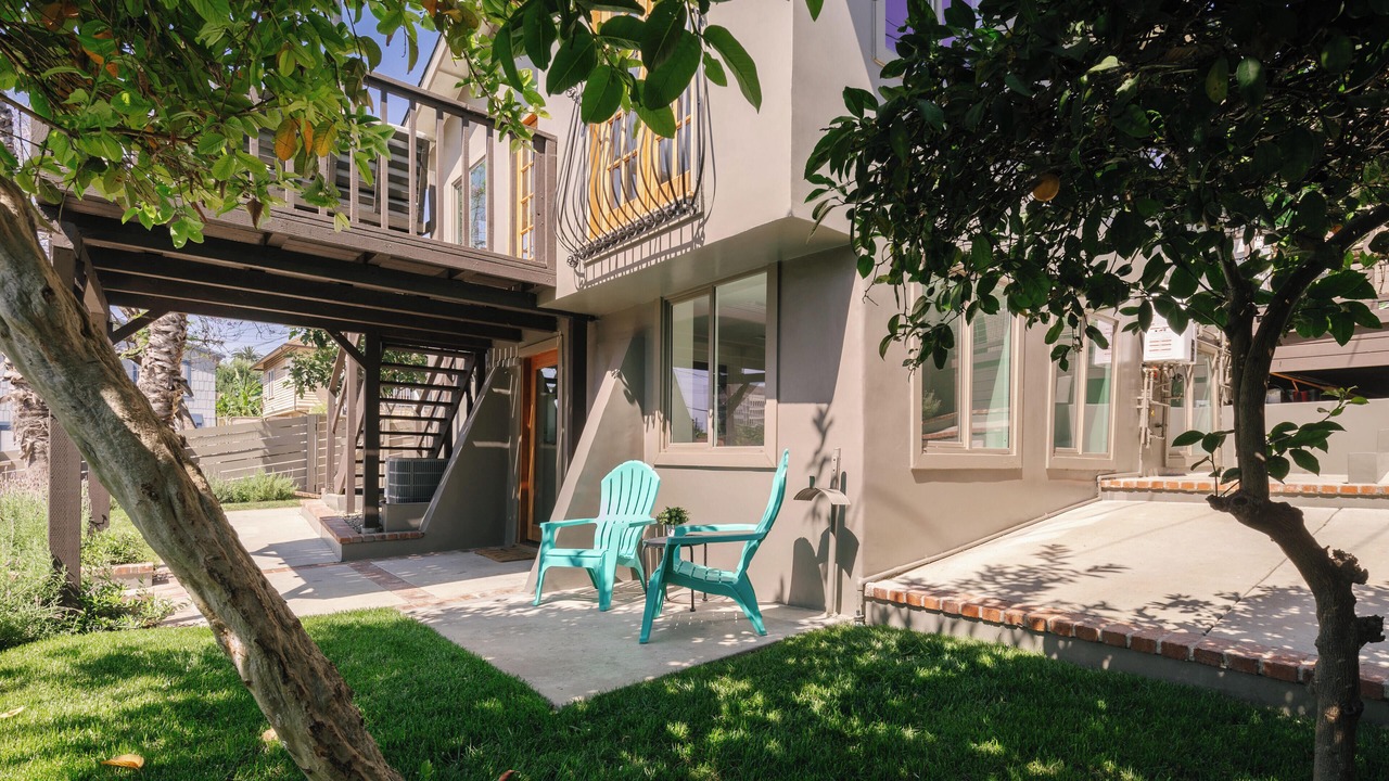 Photo of Patio Balcony in Elysian Heights