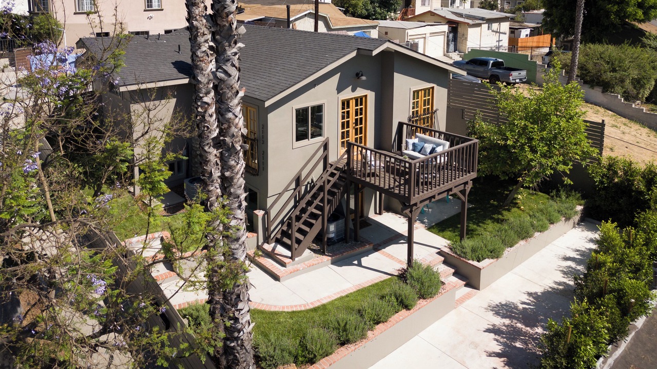 Photo of Outdoor in Elysian Heights