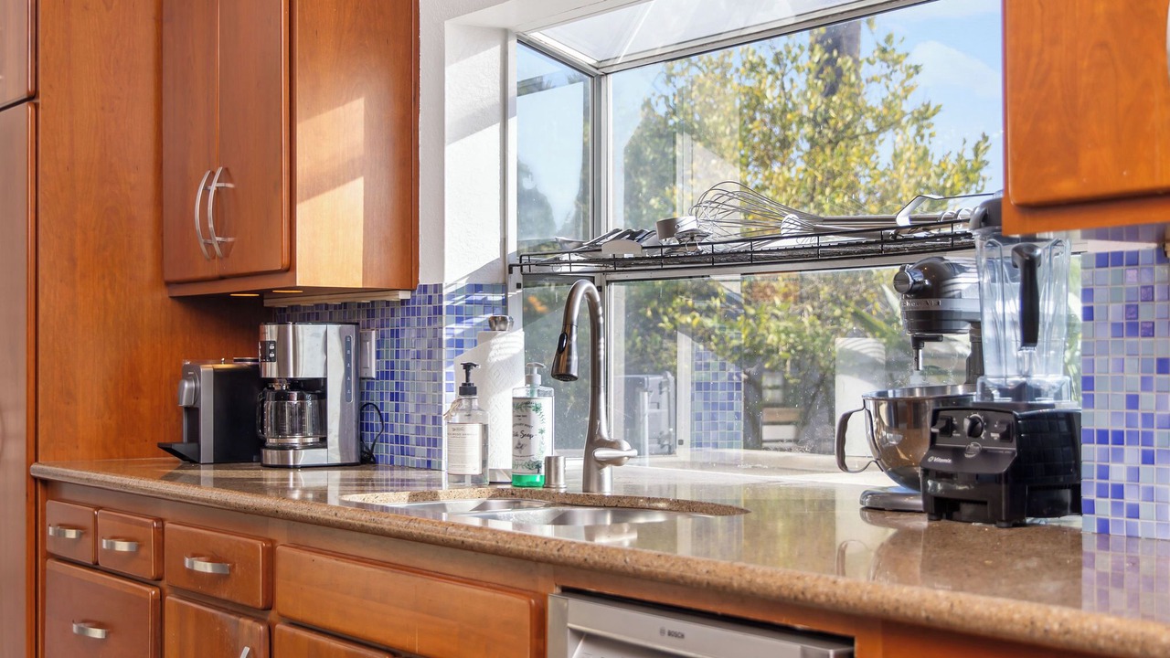 Photo of Kitchen in Ivey Ranch - Rancho Del Oro