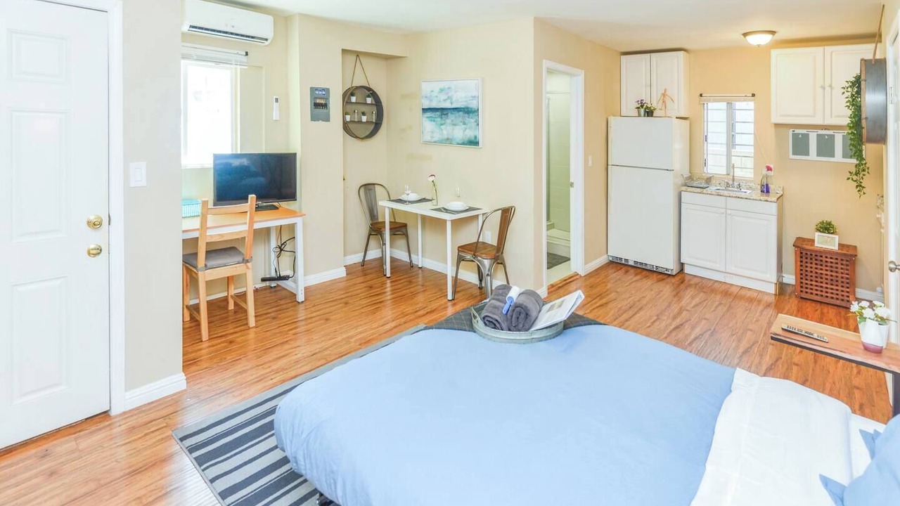 Photo of Bedroom in Hollywood Hills