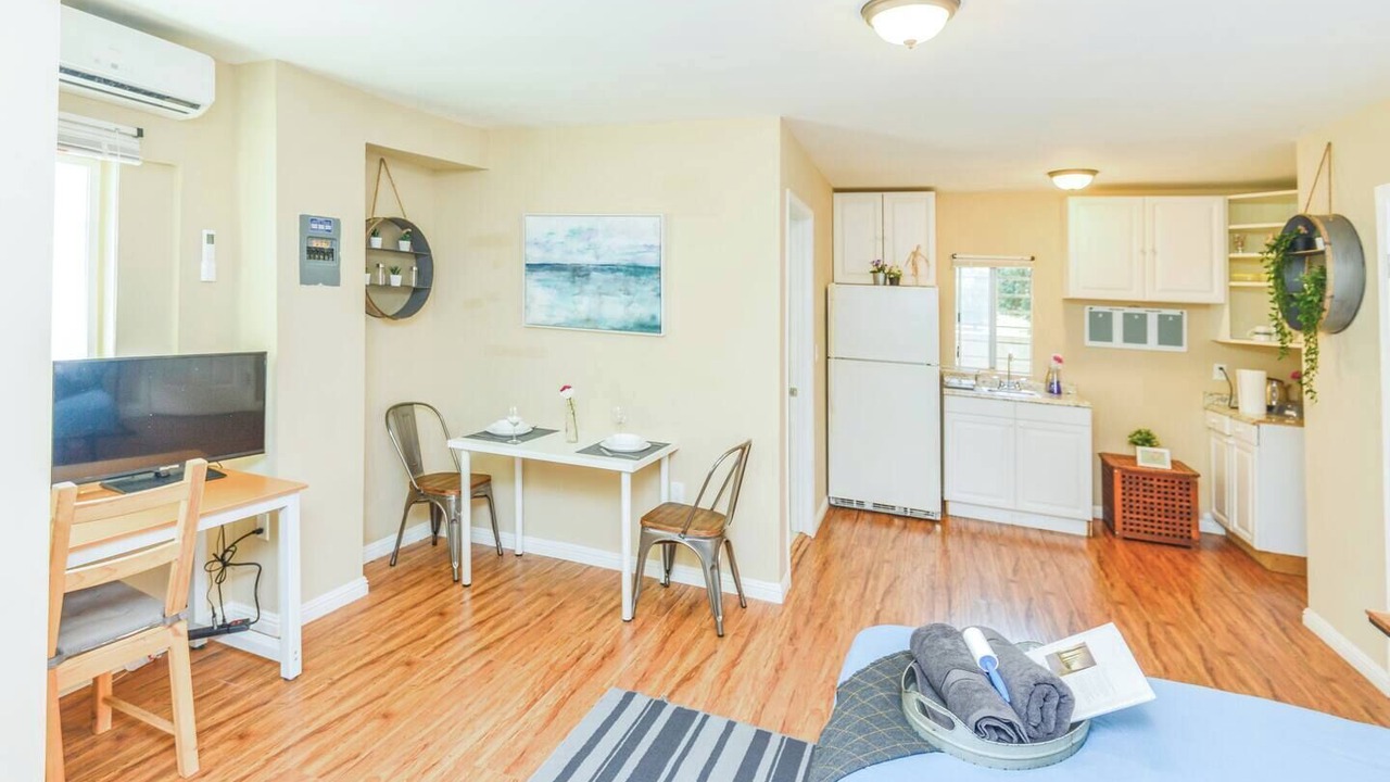 Photo of Bedroom in Hollywood Hills