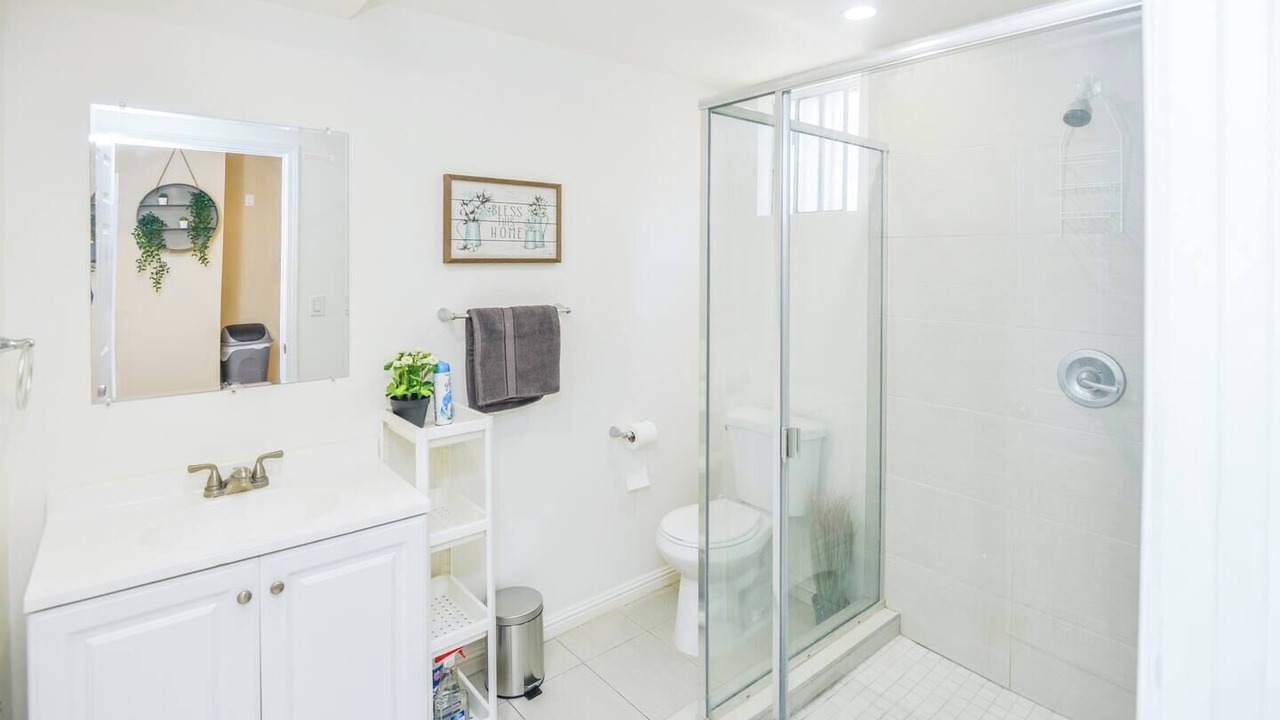 Photo of Bathroom in Hollywood Hills