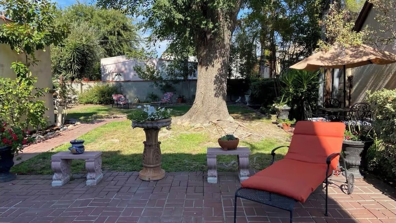 Photo of Patio Balcony in Rossmoyne