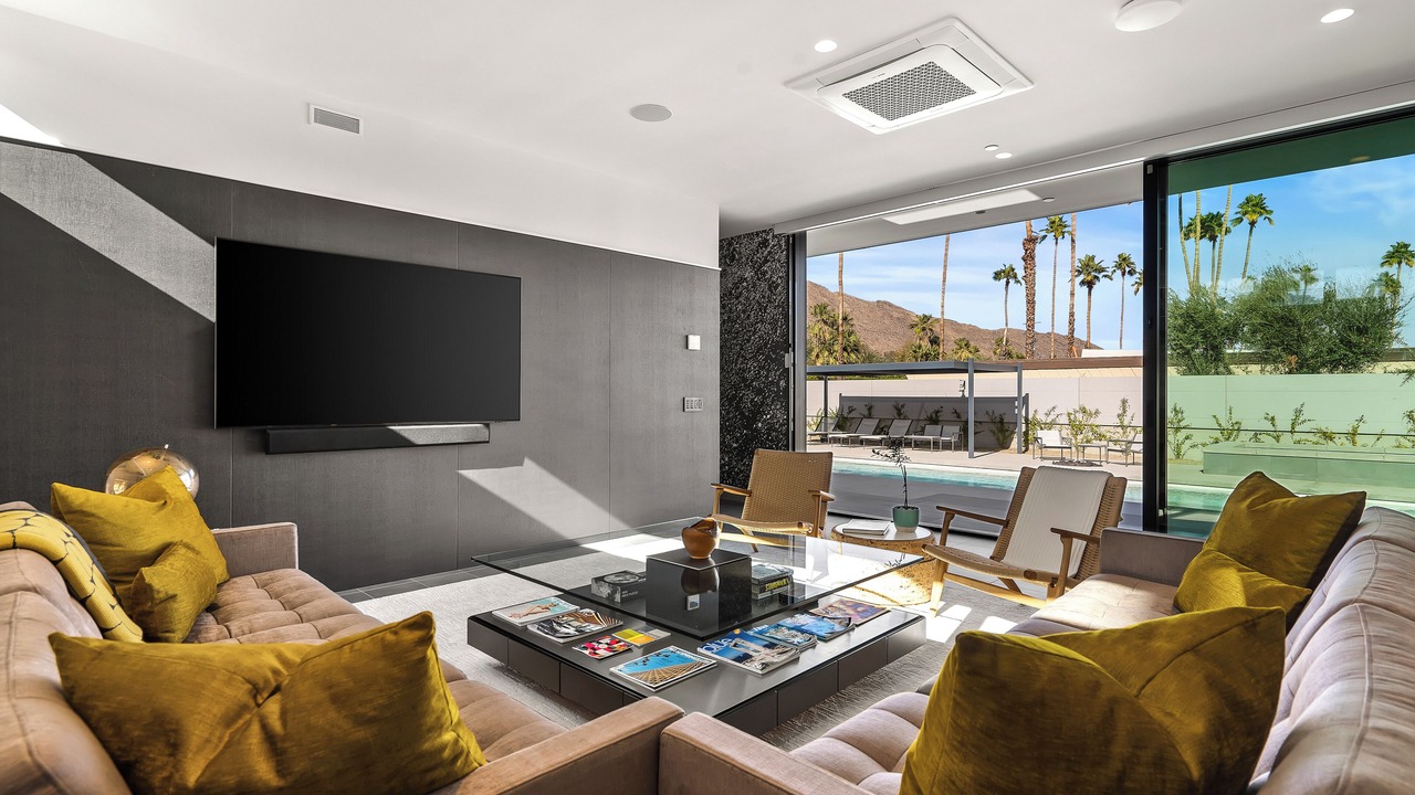 Photo of Livingroom in The Mesa